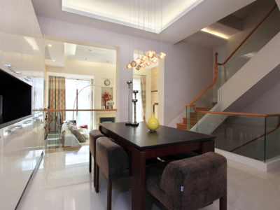 简约时尚跃层住宅的室内装饰装修艺术